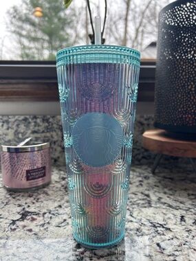 EUC Starbucks Teal Iridescent Ribbed Cold Cup with Pink/Purple Sheen
